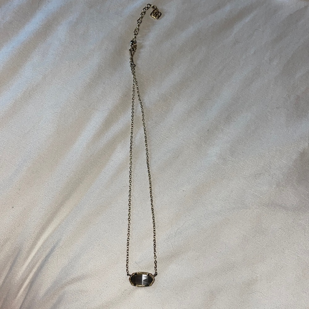 Kendra Scott Necklace